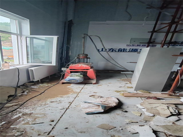 肃南地基基础下沉墙体裂缝加固注浆顶升施工